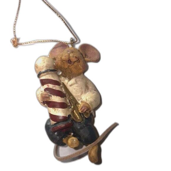 Kurt Adler Christmas Ornament Hole In The Wall Gang Mouse Holding Barber Pole - Picture 6 of 6